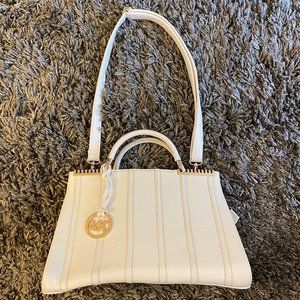 Gorgeous Michael Kors Purse - Quilted Cream Leather w/ Gold Hardware